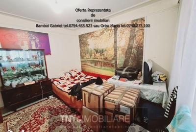 Apartament cu 3 camere decomandat în Tătărași - 14