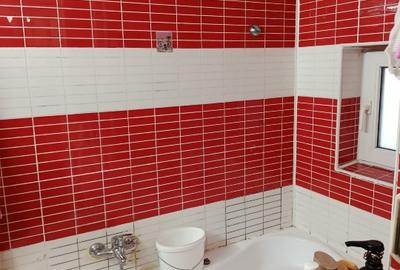 Casă de vânzare – 75 mp – 3 camere  – zona centrală - 9