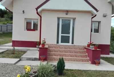 Casa tip Vila de vanzare, in Comuna Poduri, Jude?ul Bacau - 3