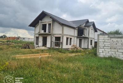 Casă individuală cu 5 camere cu Teren 500 Mp în Aluniș - 3