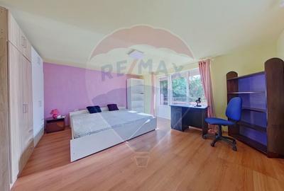 Casa individuala, 3 dormitoare, curte, langa UMF - 2