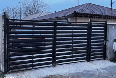 Casă cu 3 camere decomandat în Central - 2