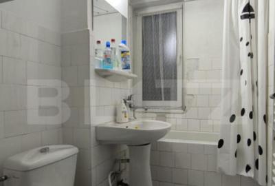 Apartament 2 camere, decomandat, etaj intermediar, 48 mp, zo - 3