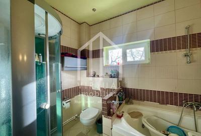 Casă individuală cu 7 camere cu Canalizare în Trei Stejari - 12