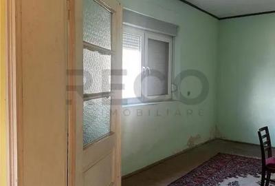 Casă cu 3 camere cu Teren 415 Mp în Beiuș - 4