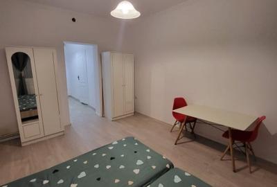 Garsonieră decomandată, mobilată în Complex Studențesc - 2