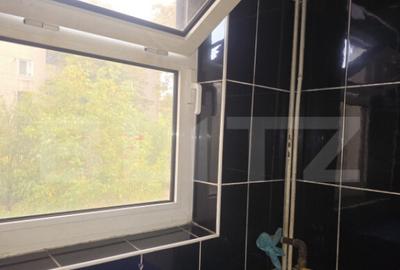 Garsoniera, 22 mp, zona Democratiei - 3