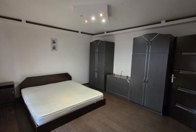 Apartament cu 2 camere în Micro 16 - 1