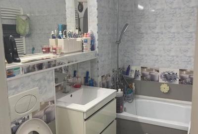 Apartament cu 4 camere decomandat în Central - 4