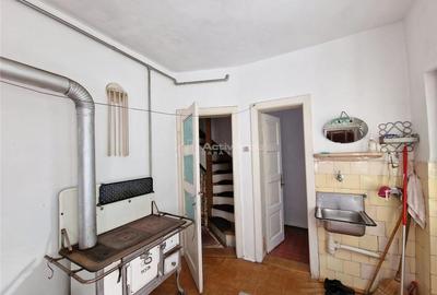 Resita Casa 5 Cam D-P-Etj.1 si Curte - 9