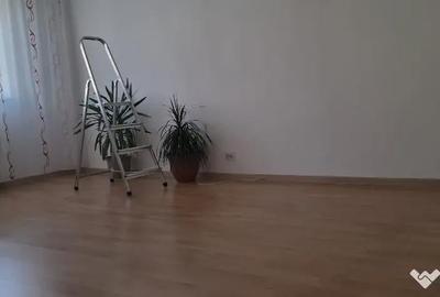 Apartament cu 2 camere decomandat în Central - 4