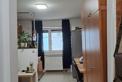 Garsoniera semidecomandata - zona Astra - 8