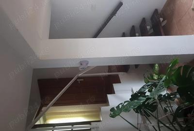 Casa de vanzare pentru doua familii - 7