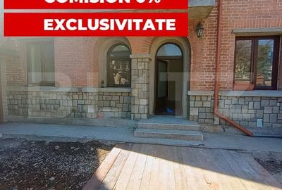 Apartament cu 2 camere, 2bai  ,61 mp utili , curte proprie ,garaj , Ultracentral