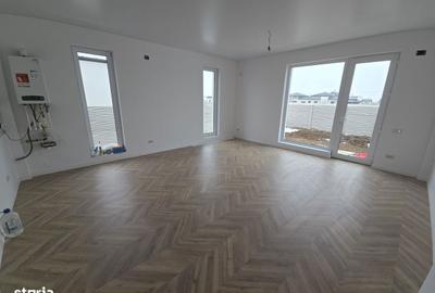 Casă cu 4 camere în Berceni