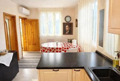 Casă cu 6 camere cu Teren 385 Mp în Central - 4