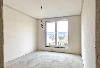 Casă cu 4 camere cu Teren 300 Mp în Central - 8
