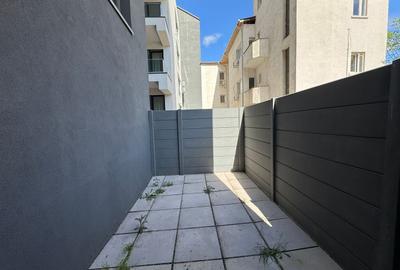 Apartament cu 4 camere în Ștefan cel Mare - 15