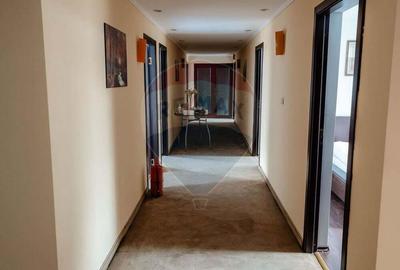 Casă cu 15 camere cu Teren 1031 Mp în Câmpulung Muscel - 3