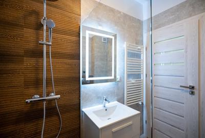 Apartament cu 2 camere, mobilat în Central - 10