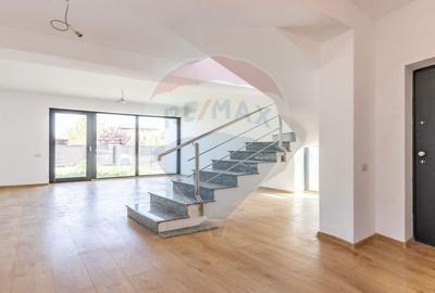 Casa / Vila de vanzare cu 5 camere, adiacent Martha Bibescu, Mogosoaia - 2