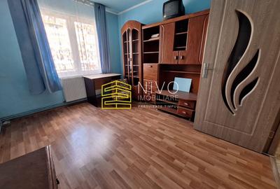 Apartament cu 3 camere decomandat, mobilat în Tudor - 10