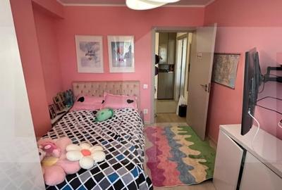 Apartament cu 3 camere, decomandat, Sector 5 - 8
