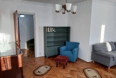 Apartament cu 2 camere decomandat, mobilat în Titan - 4