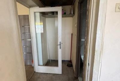 Apartament 2 camere, cf 1 semidec, etaj 4/4, Democratiei - 3