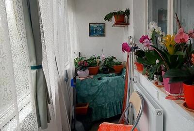 Apartament cu 4 camere semidecomandat în Circumvalațiunii - 20