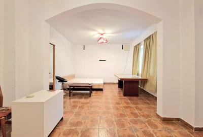 Apartament cu 5 camere în Capitol - 5