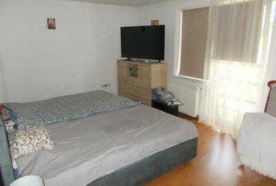 Casă cu 6 camere în Central - 11