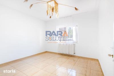 Spațiu comercial, de 60 mp, în Central - 9
