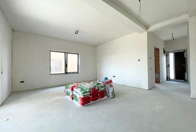 Duplex cu 5 camere cu Canalizare în Moșnița Veche - 4
