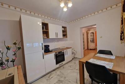 Casă cu 4 camere cu Teren 680 Mp în Triaj - 5
