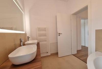 Casă cu Teren 325 Mp în Moșnița Veche