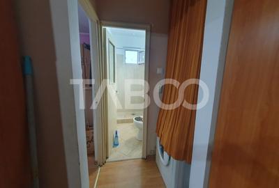 Apartament 2 camere 43 mp utili semidecomandat etaj 3 zona Negoiu - 8