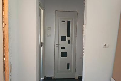 Apartament cu 2 camere decomandat în Berceni - 3