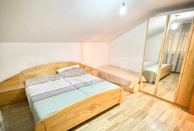 Casă cu 7 camere cu Teren 1800 Mp în Central - 4