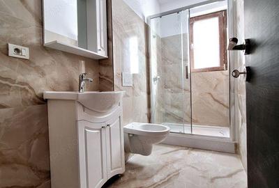 Apartament cu 3 camere decomandat în Girocului - 11