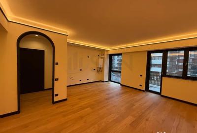 Apartament cu 4 camere semidecomandat în Central - 8