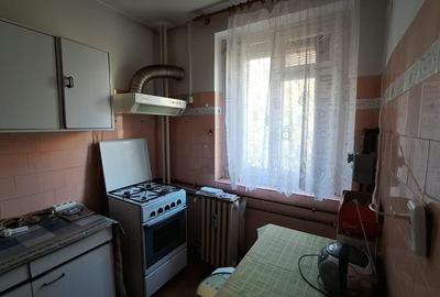 Apartament cu 4 camere decomandat în Pantelimon - 1