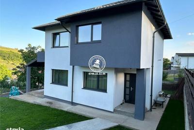 Casă cu 4 camere cu Teren 440 Mp în Rediu - 2