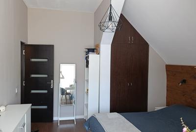 Apartament cu 3 camere semidecomandat, mobilat în Florești - 4