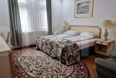 Casă cu 6 camere cu Teren 760 Mp în Central - 8