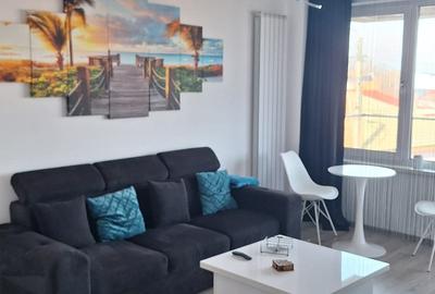 Apartament cu 2 camere decomandat în Palazu Mare