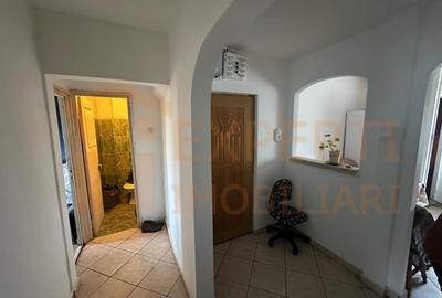 Apartament cu 4 camere decomandat în Inel II - 7