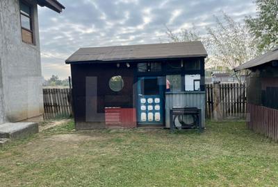 Casă cu 5 camere cu Teren 197 Mp în Popoveni