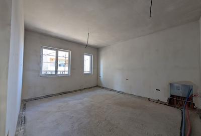 Garsonieră decomandată în Florești - 2