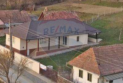 Casă cu 3 camere în Bozeni - 12